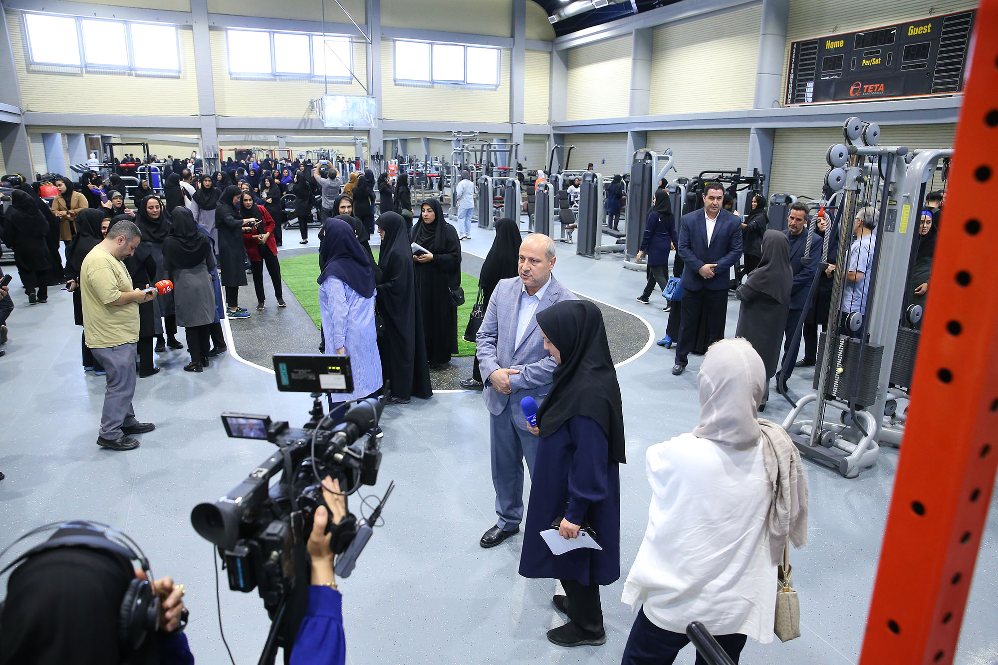 مراسم افتتاحیه سالن ورزشی برتر بانوان 2