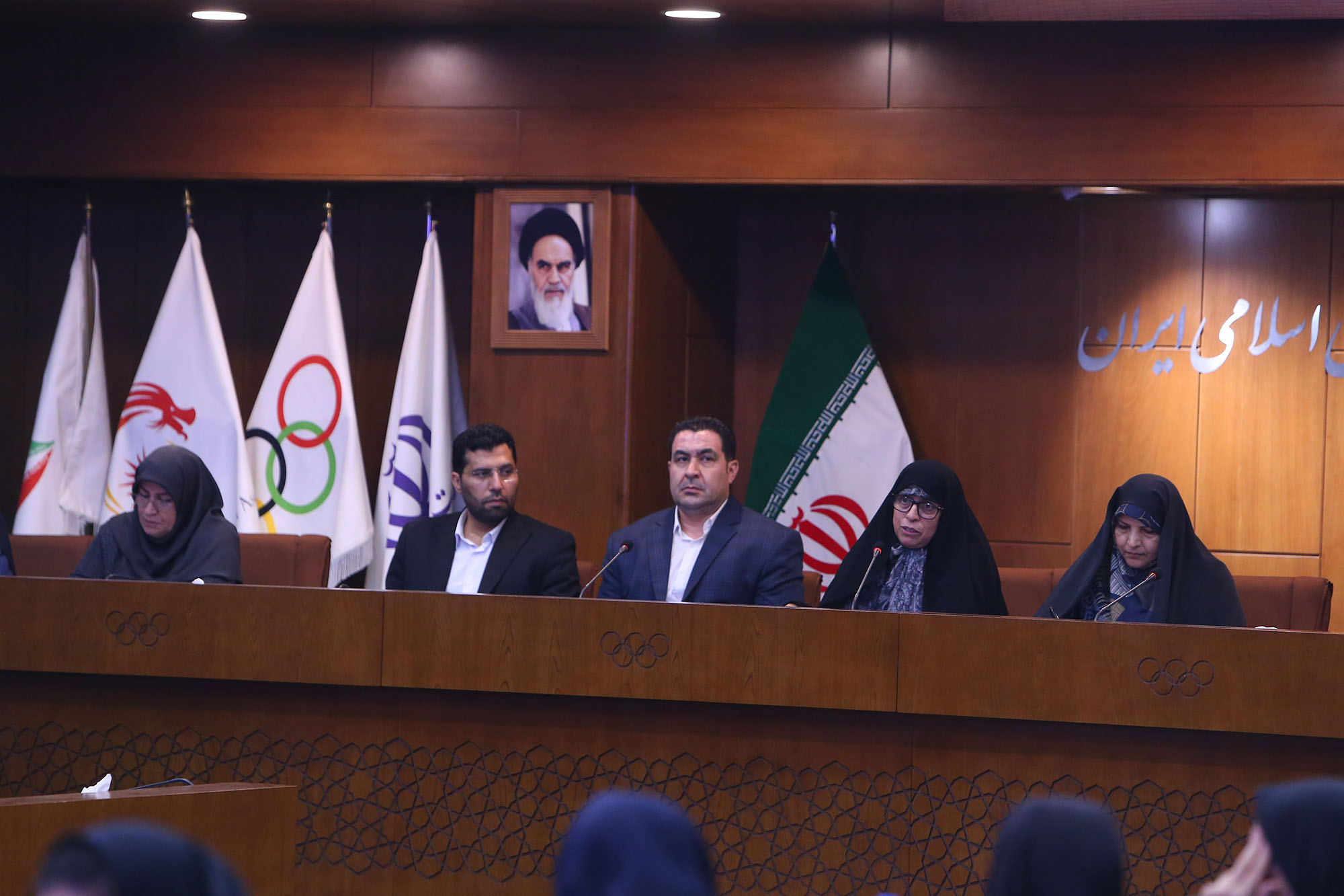 مراسم افتتاحیه سالن ورزشی برتر بانوان 17