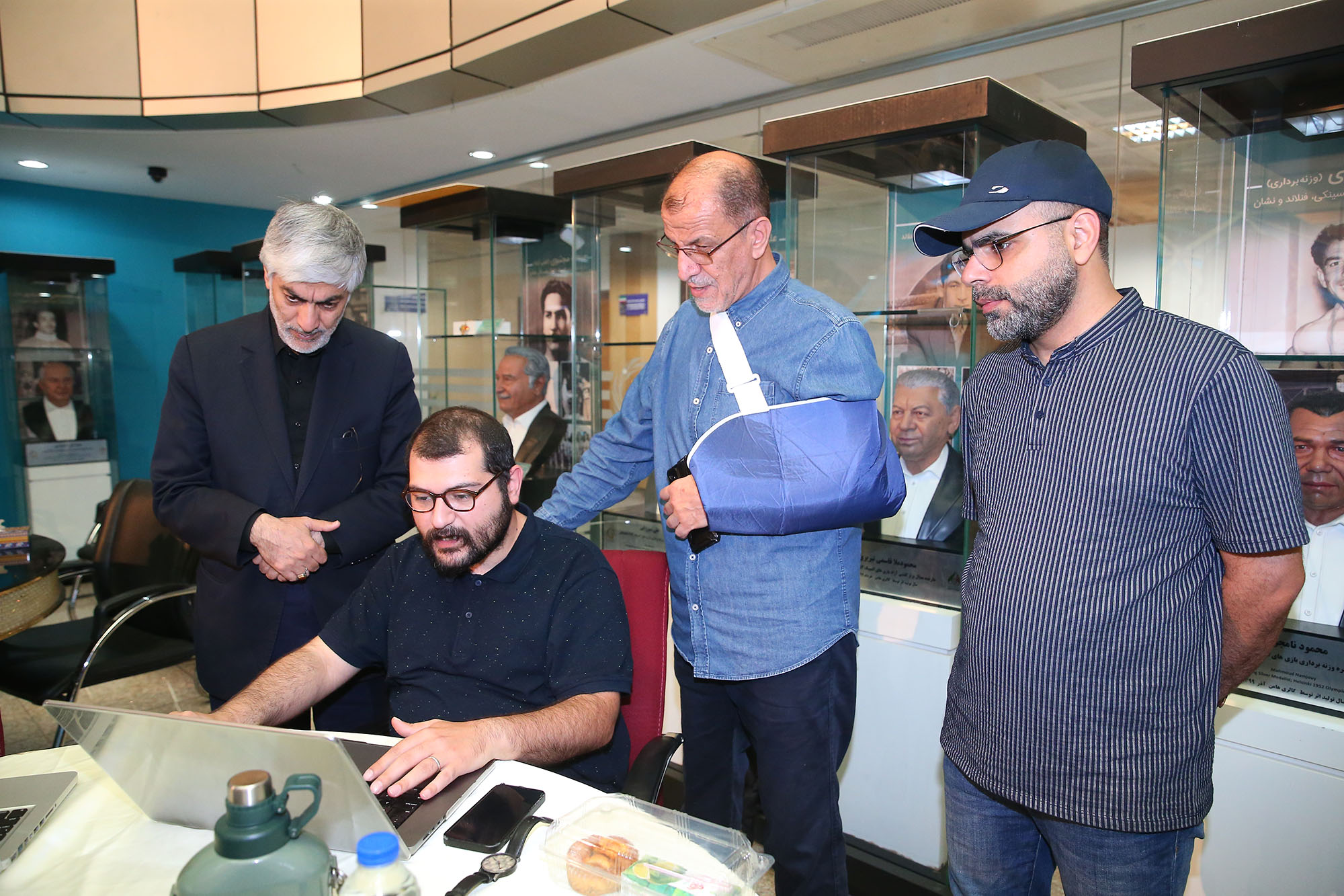 بازدید وزیر ورزش و جوانان و قائم مقام وزارت ارشاد و ریاست کمیته ملی المپیک  از پروژه ایران یار 23