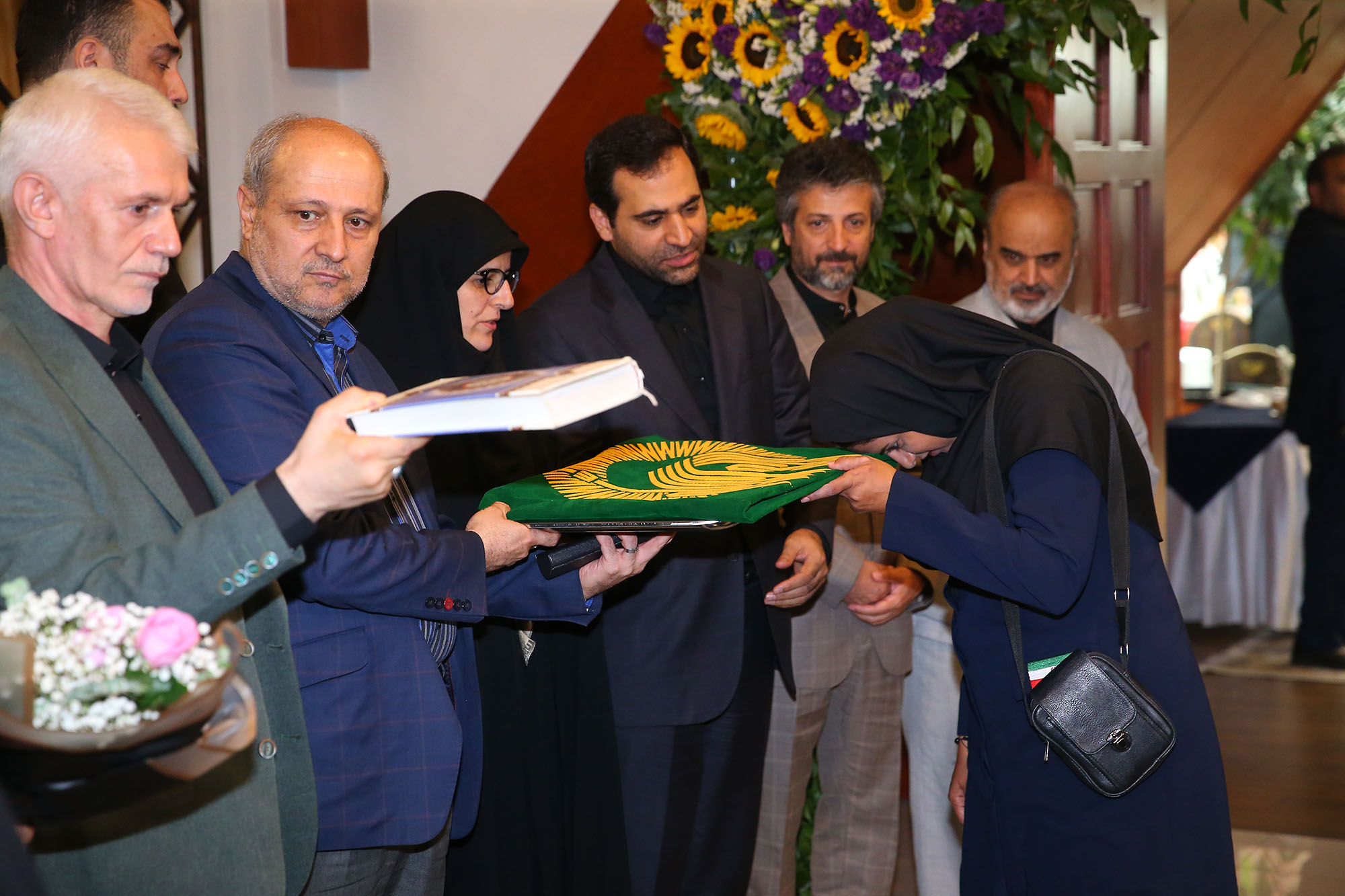 مراسم بدرقه کاروان ورزشی اعزامی به بازی های المپیک پاریس و امضا تفاهم نامه ورزشی با آستان قدس رضوی 2