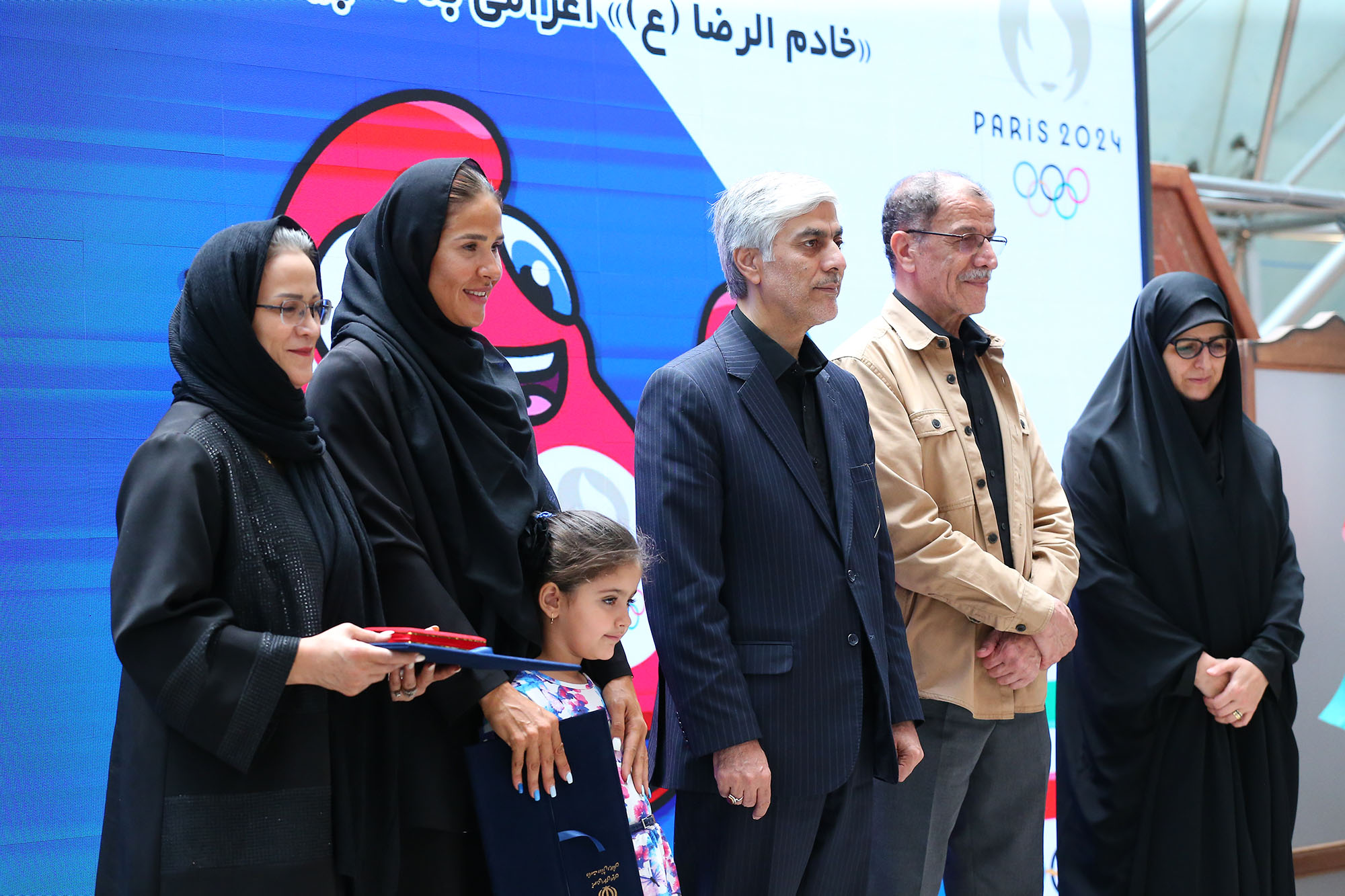 مراسم بدرقه کاروان ورزشی اعزامی به بازی های المپیک پاریس و امضا تفاهم نامه ورزشی با آستان قدس رضوی 19