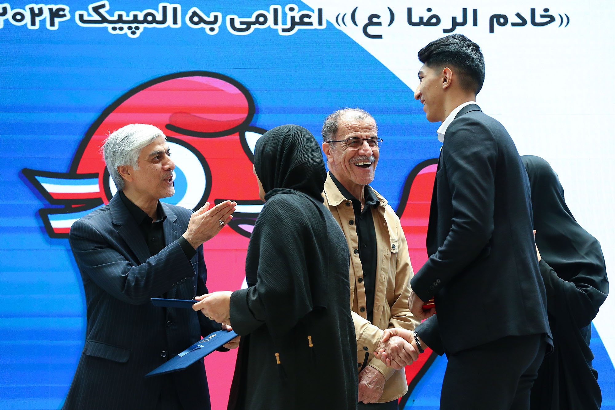 مراسم بدرقه کاروان ورزشی اعزامی به بازی های المپیک پاریس و امضا تفاهم نامه ورزشی با آستان قدس رضوی 29