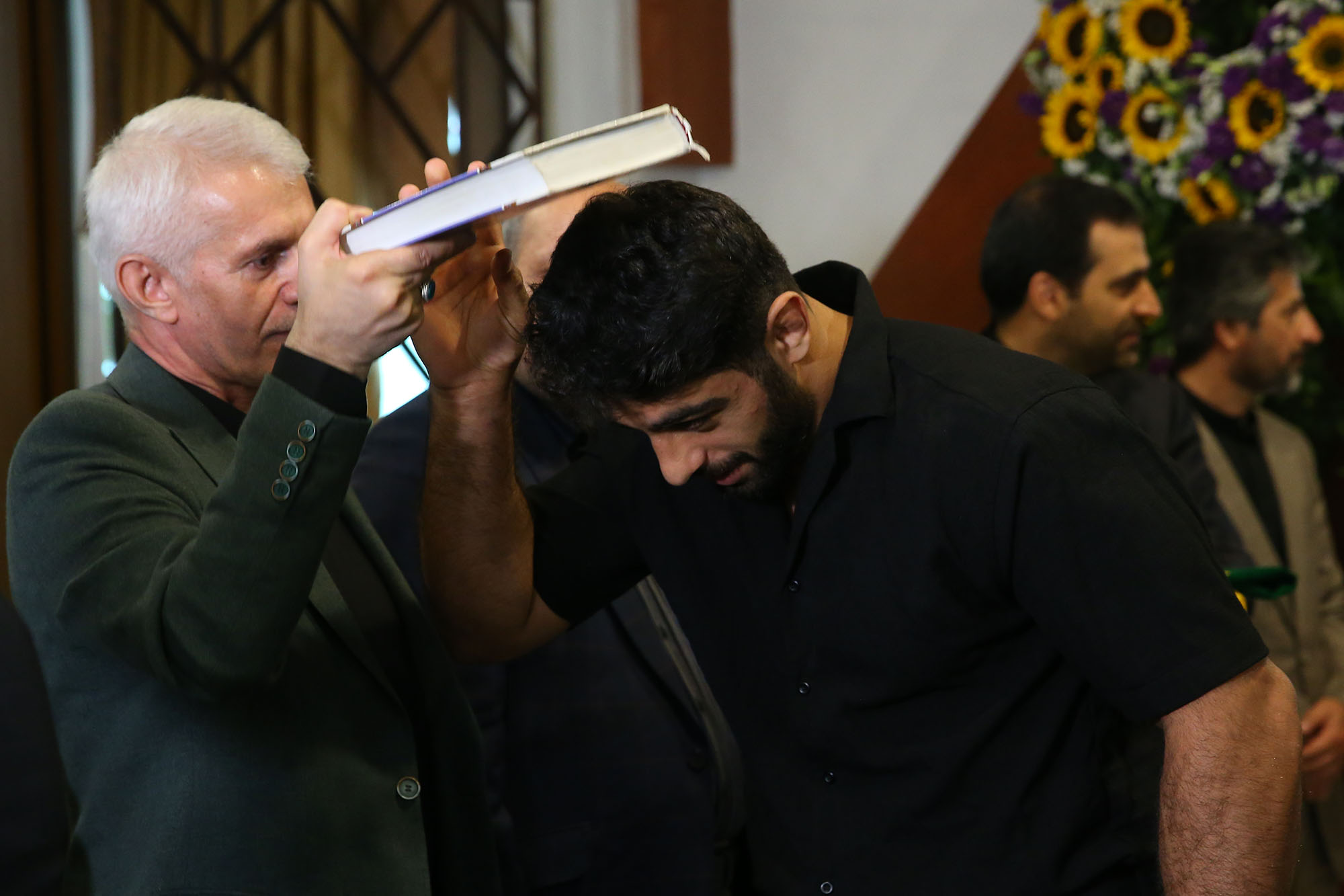 مراسم بدرقه کاروان ورزشی اعزامی به بازی های المپیک پاریس و امضا تفاهم نامه ورزشی با آستان قدس رضوی 60