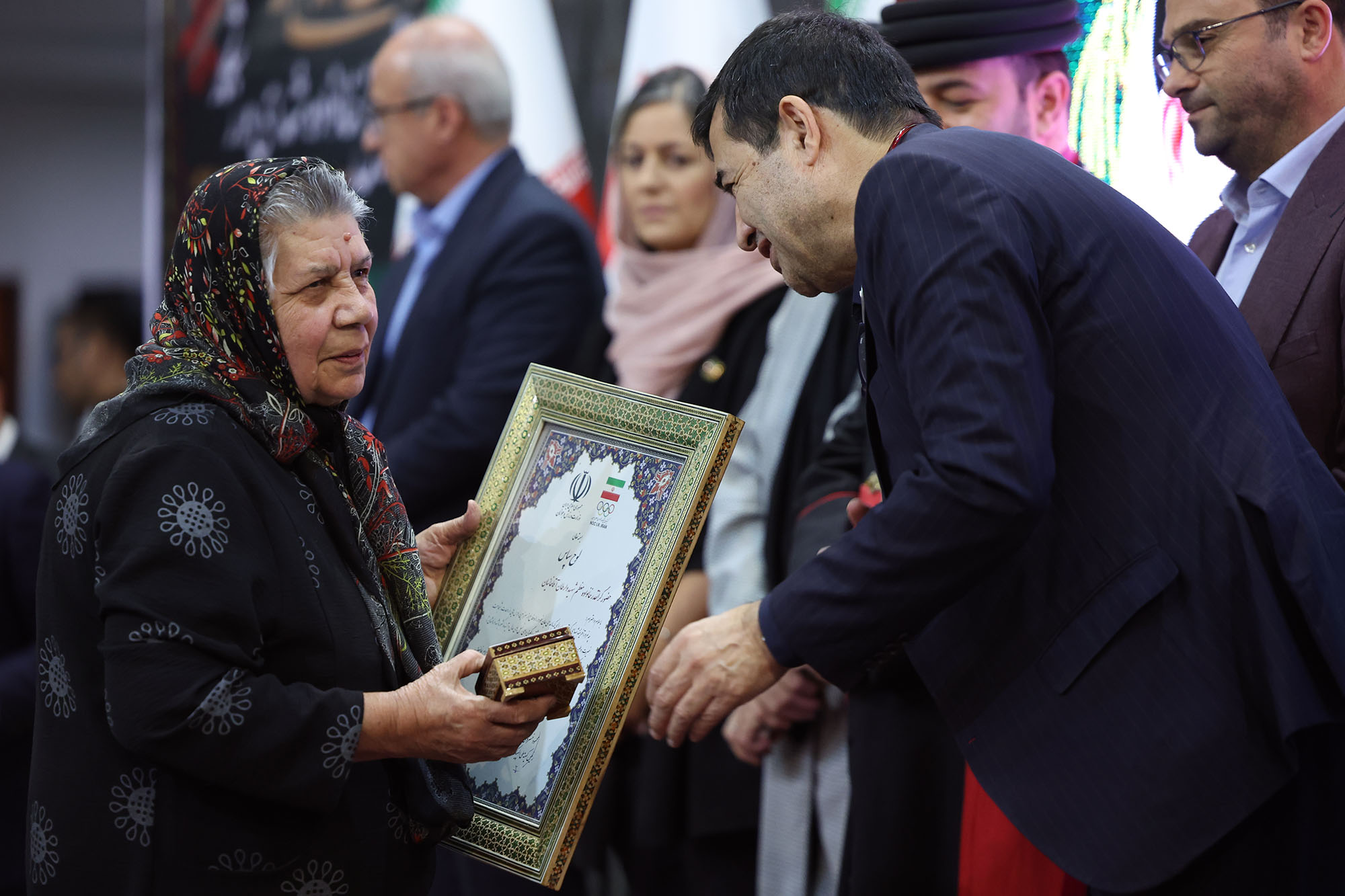 بزرگداشت شهدای ادیان الهی و مراسم تجلیل از خانواده شهدای ورزشکار 28