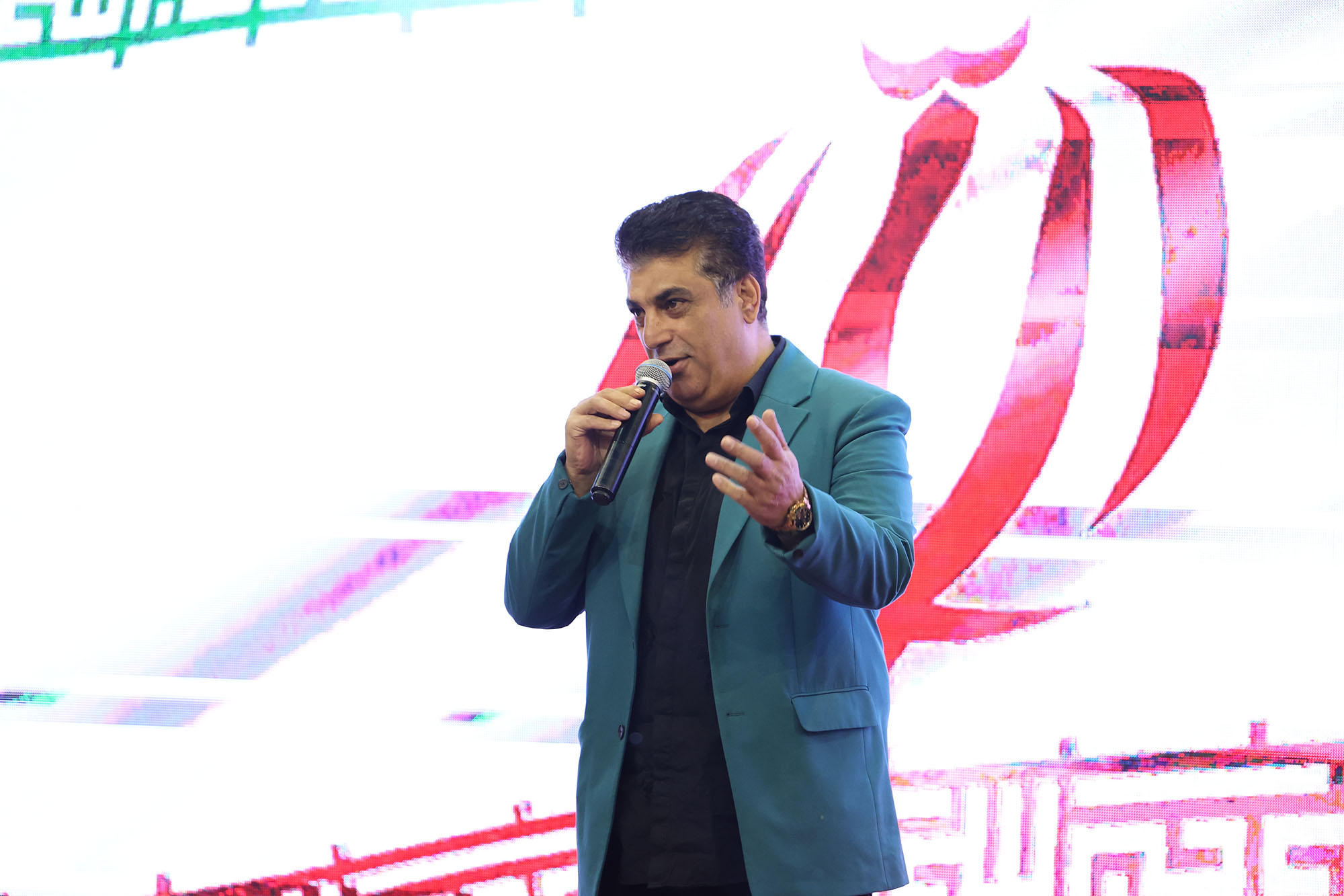 بزرگداشت شهدای ادیان الهی و مراسم تجلیل از خانواده شهدای ورزشکار 56