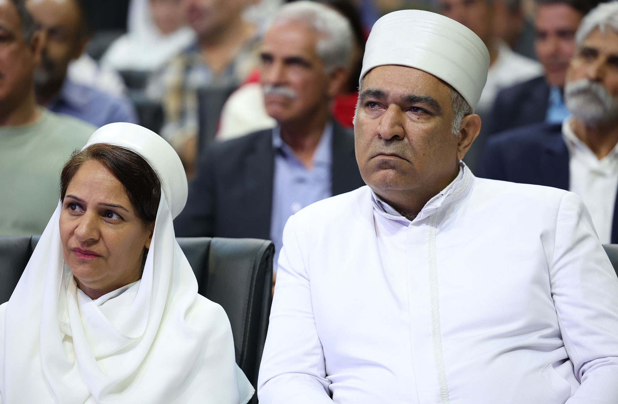 بزرگداشت شهدای ادیان الهی و مراسم تجلیل از خانواده شهدای ورزشکار 60