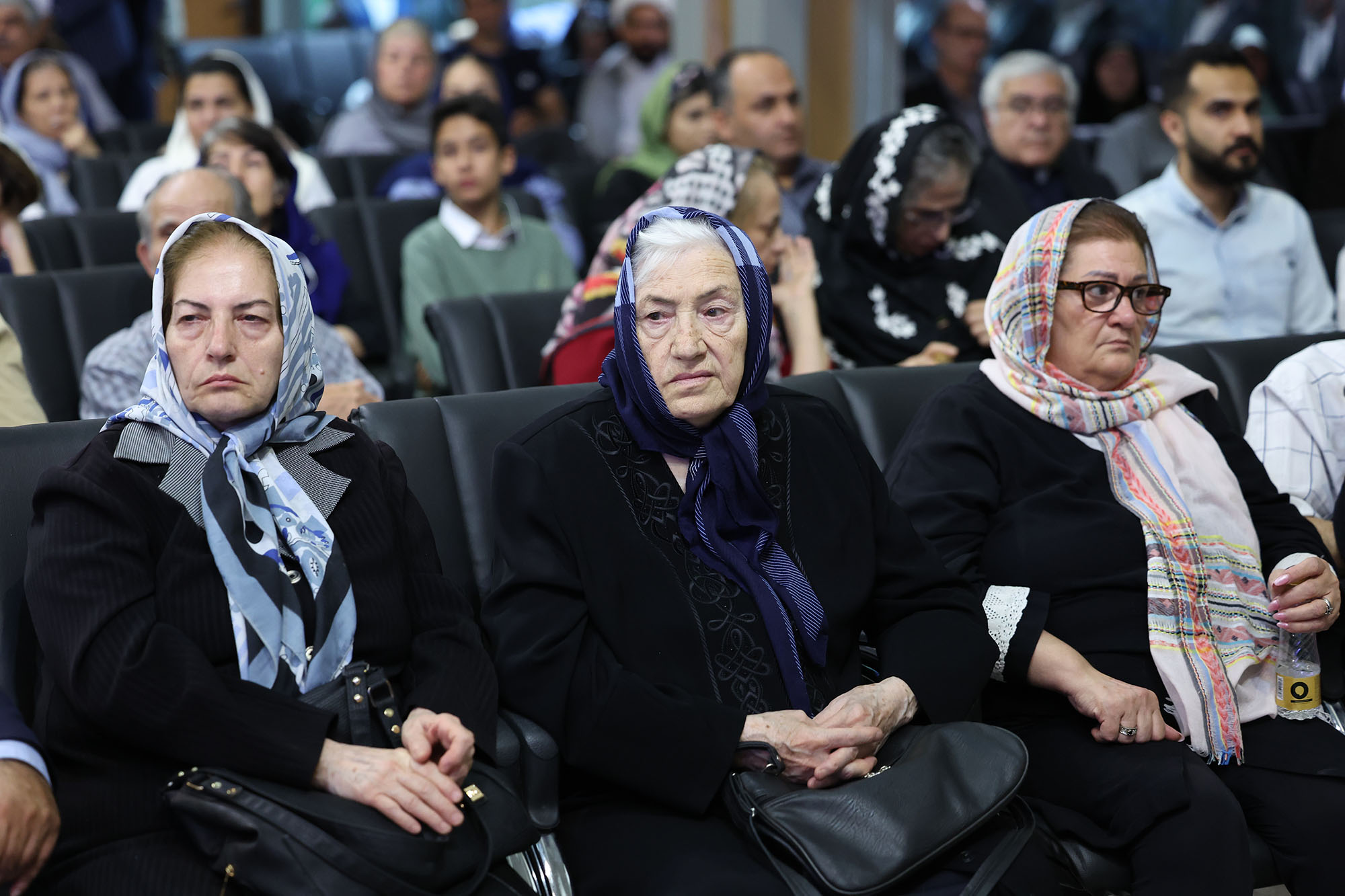 بزرگداشت شهدای ادیان الهی و مراسم تجلیل از خانواده شهدای ورزشکار 61