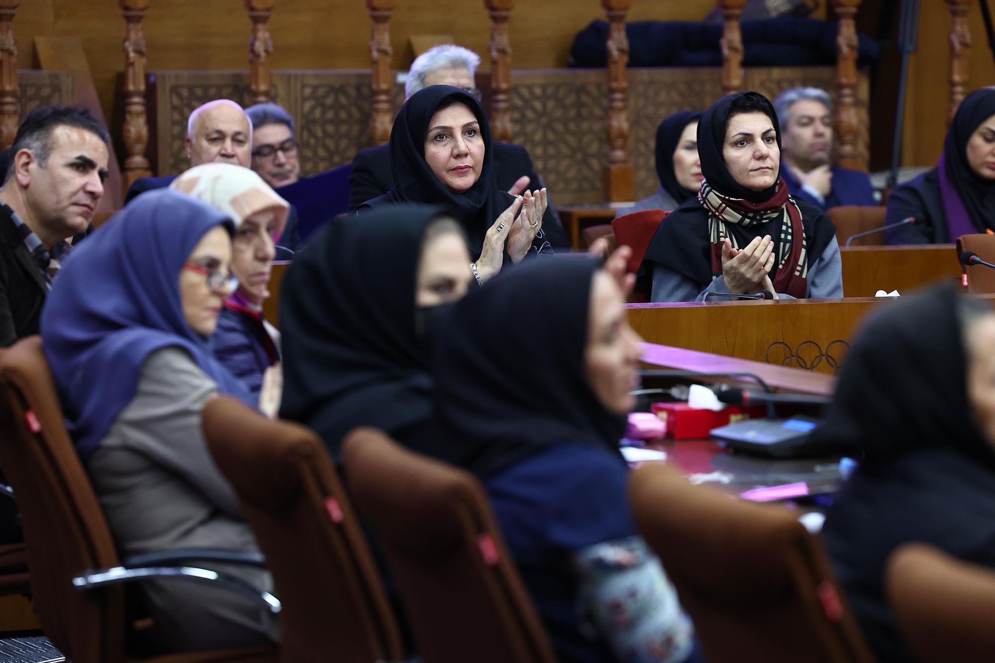 همایش بین المللی علمی و پژوهشی ورزش زنان 26