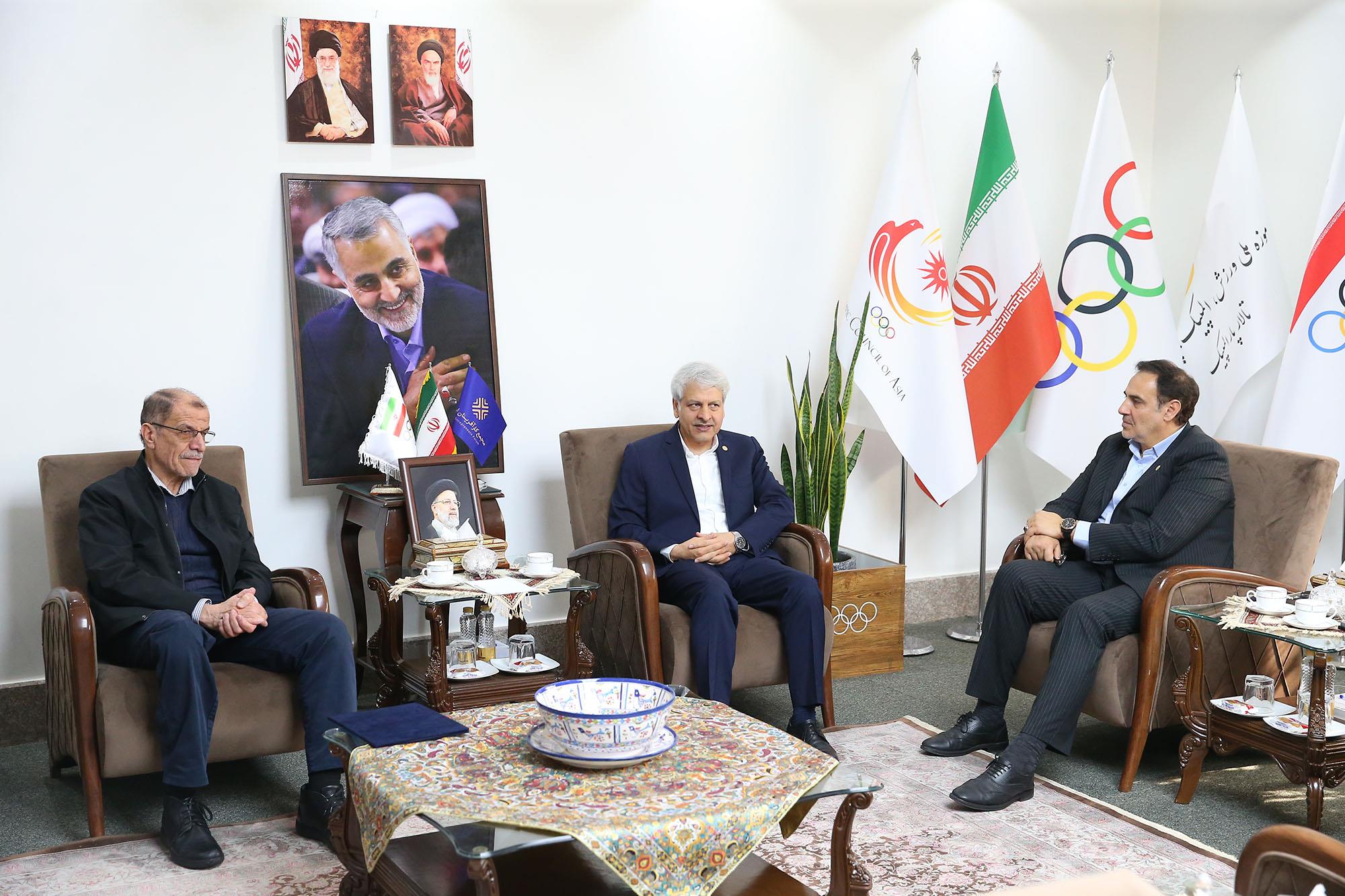 امضای تفاهم نامه همکاری با مجمع کارآفرینان ایران 7