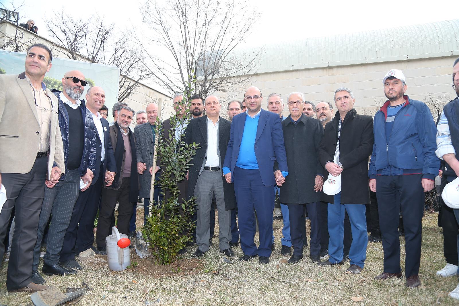 مراسم روز درختکاری در آکادمی ملی المپیک و فدراسیون گلف 2