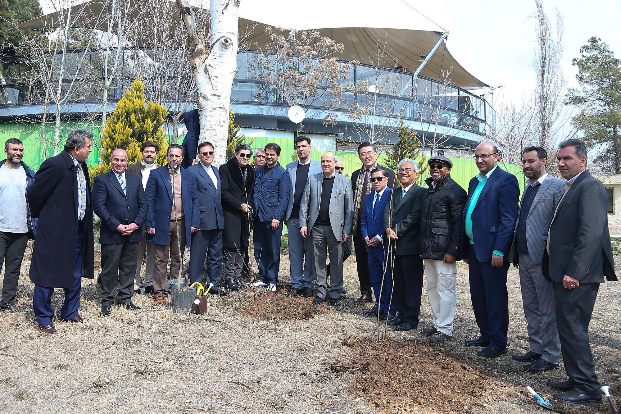 مراسم روز درختکاری در آکادمی ملی المپیک و فدراسیون گلف 24