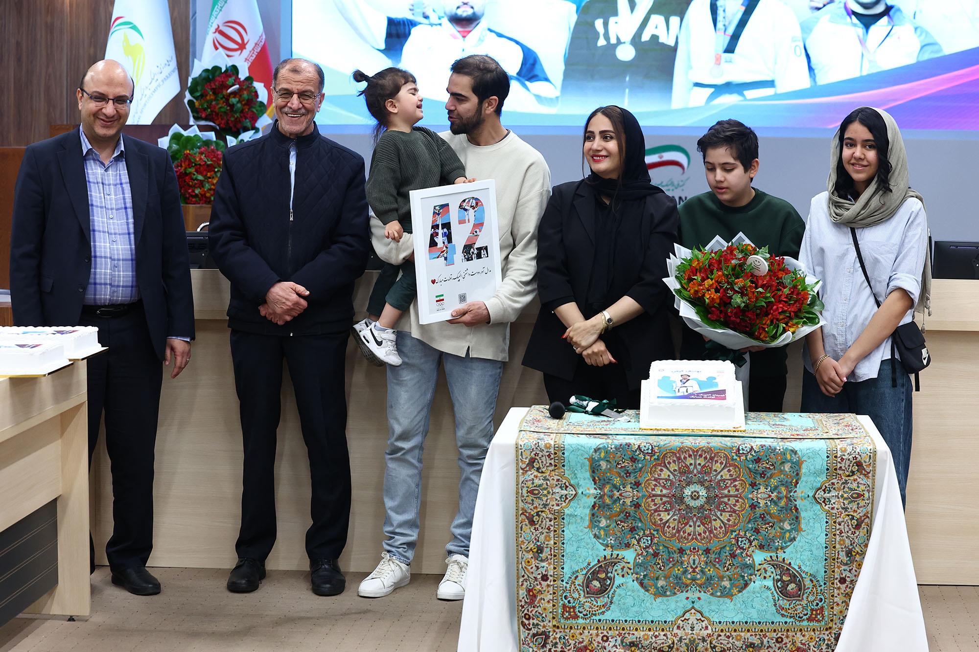 مراسم جشن تولد مدال اوران المپیک - فروردین 1404 11