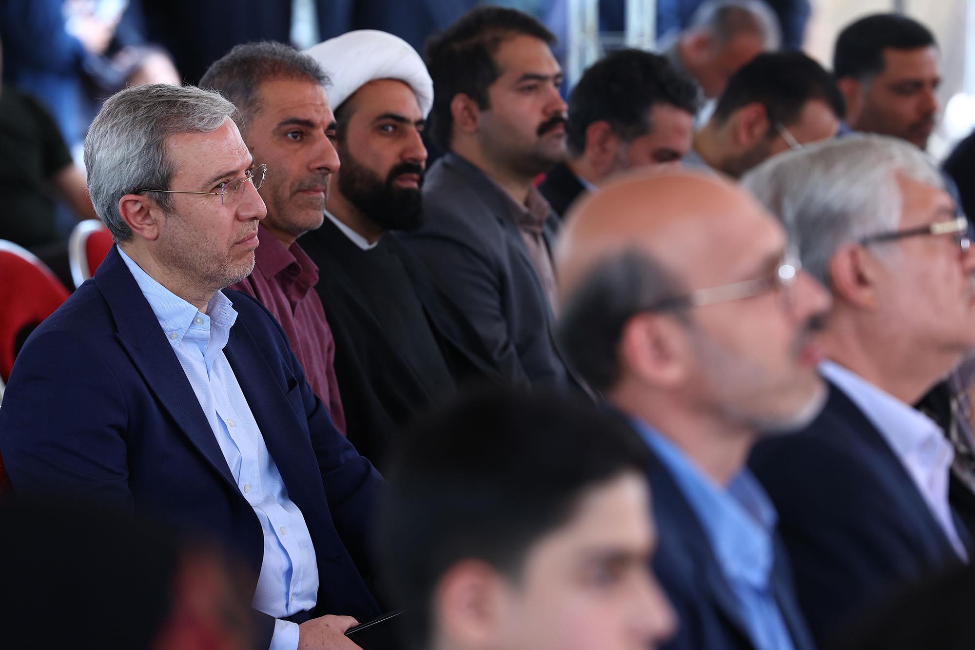 مراسم تجلیل از خانواده های شهدای ورزشکار شاخص کشور 1