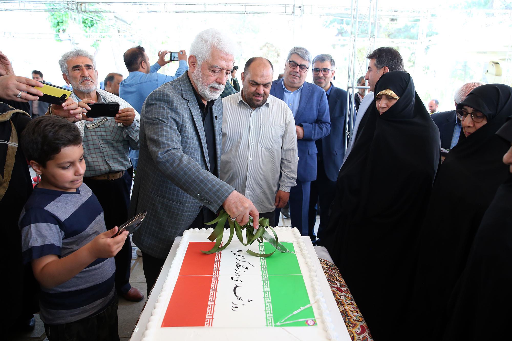 مراسم تجلیل از خانواده های شهدای ورزشکار شاخص کشور 20