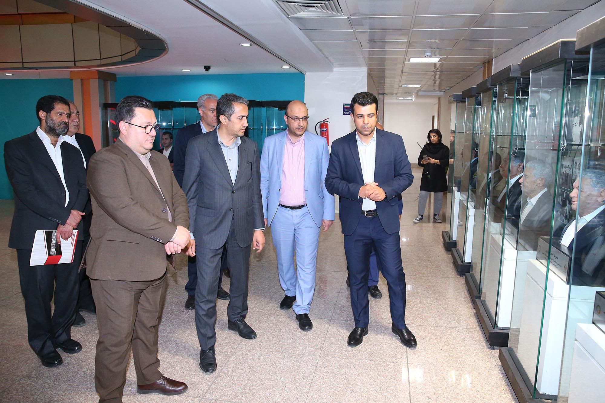 امضای تفاهم نامه همکاری با سازمان ایمیدرو 1