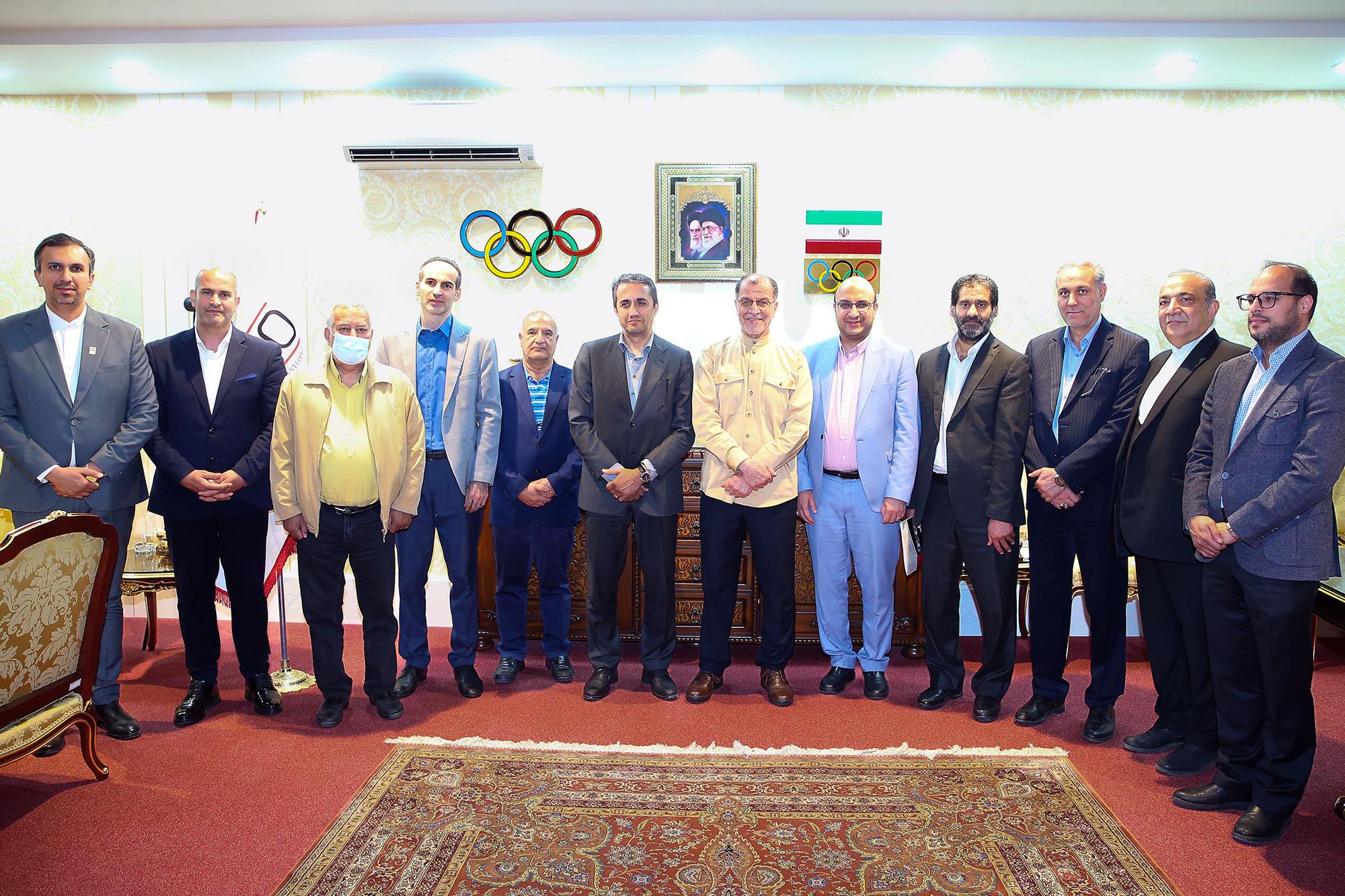 امضای تفاهم نامه همکاری با سازمان ایمیدرو 10