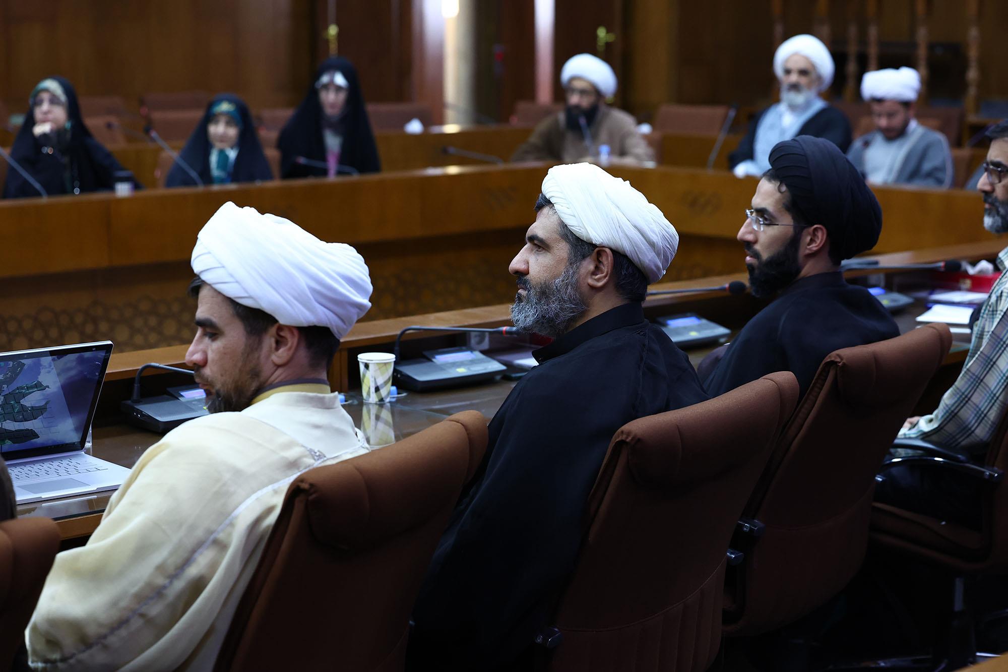 اختتام دوره مدیریت ورزشی ویژه مسئولین ورزشی 31