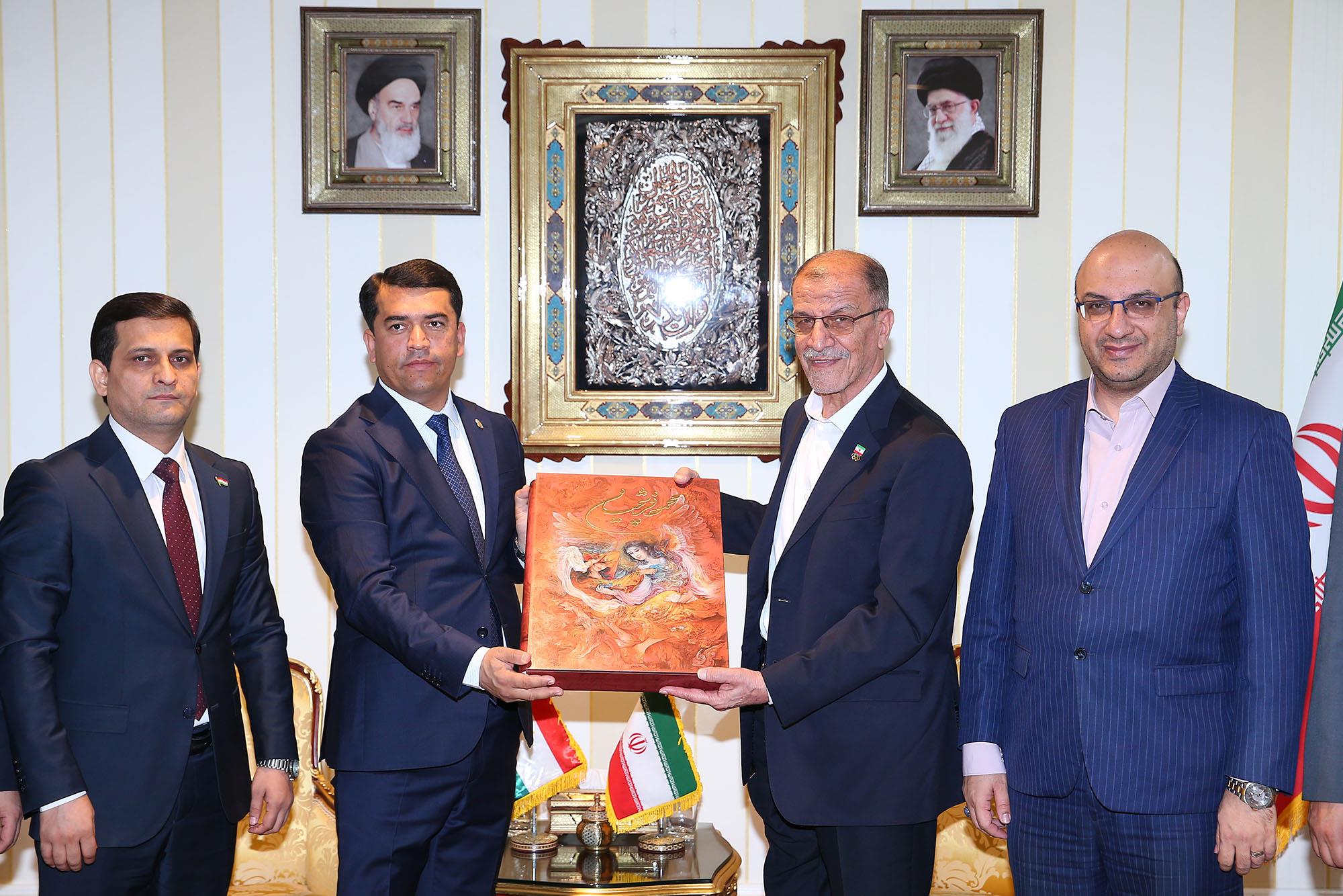 دیدار ریاست و دبیرکل کمیته ملی المپیک با وزیر ورزش تاجیکستان 18