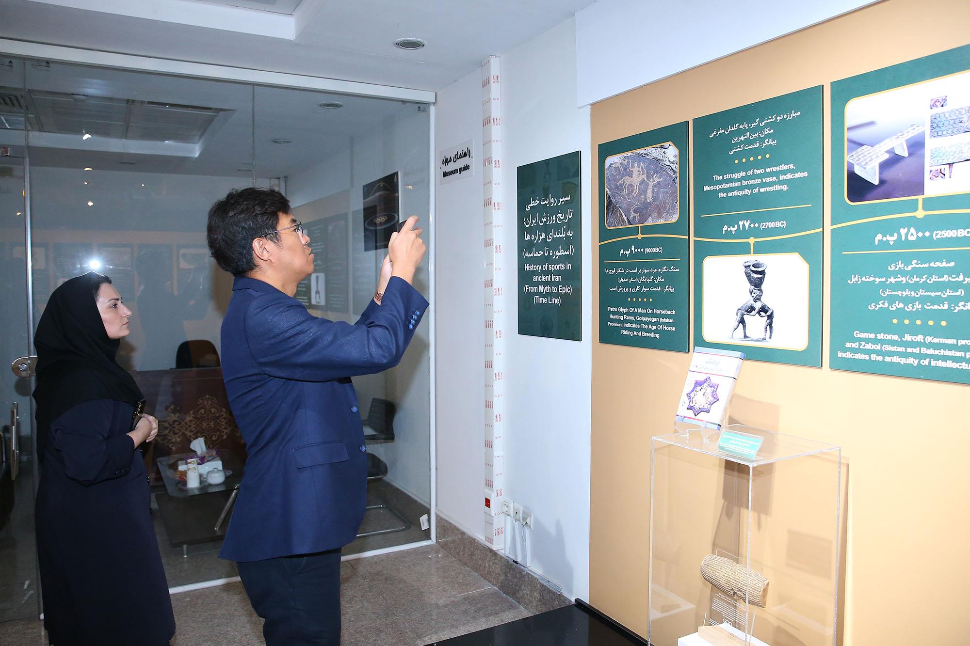 دیدار دبیرکل کمیته ملی المپیک با رییس رسانه ای شورای المپیک آسیا 20