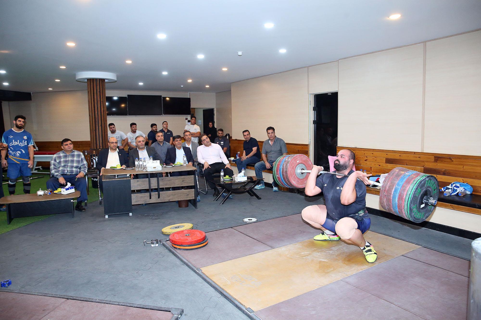 بازدید دبیرکل کمیته ملی المپیک از اردو وزنه برداری  21