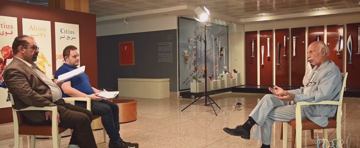 غلامحسین فرزامی