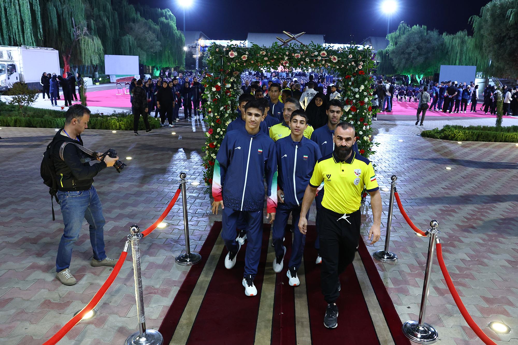 آیین بدرقه کاروان های اعزامی به بازی های آسیایی جوانان بحرین و کشورهای اسلامی ریاض 1