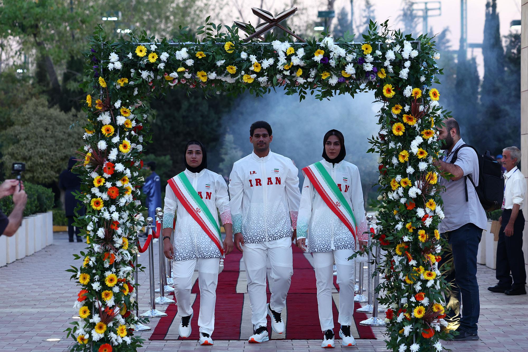 آیین بدرقه کاروان های اعزامی به بازی های آسیایی جوانان بحرین و کشورهای اسلامی ریاض 47