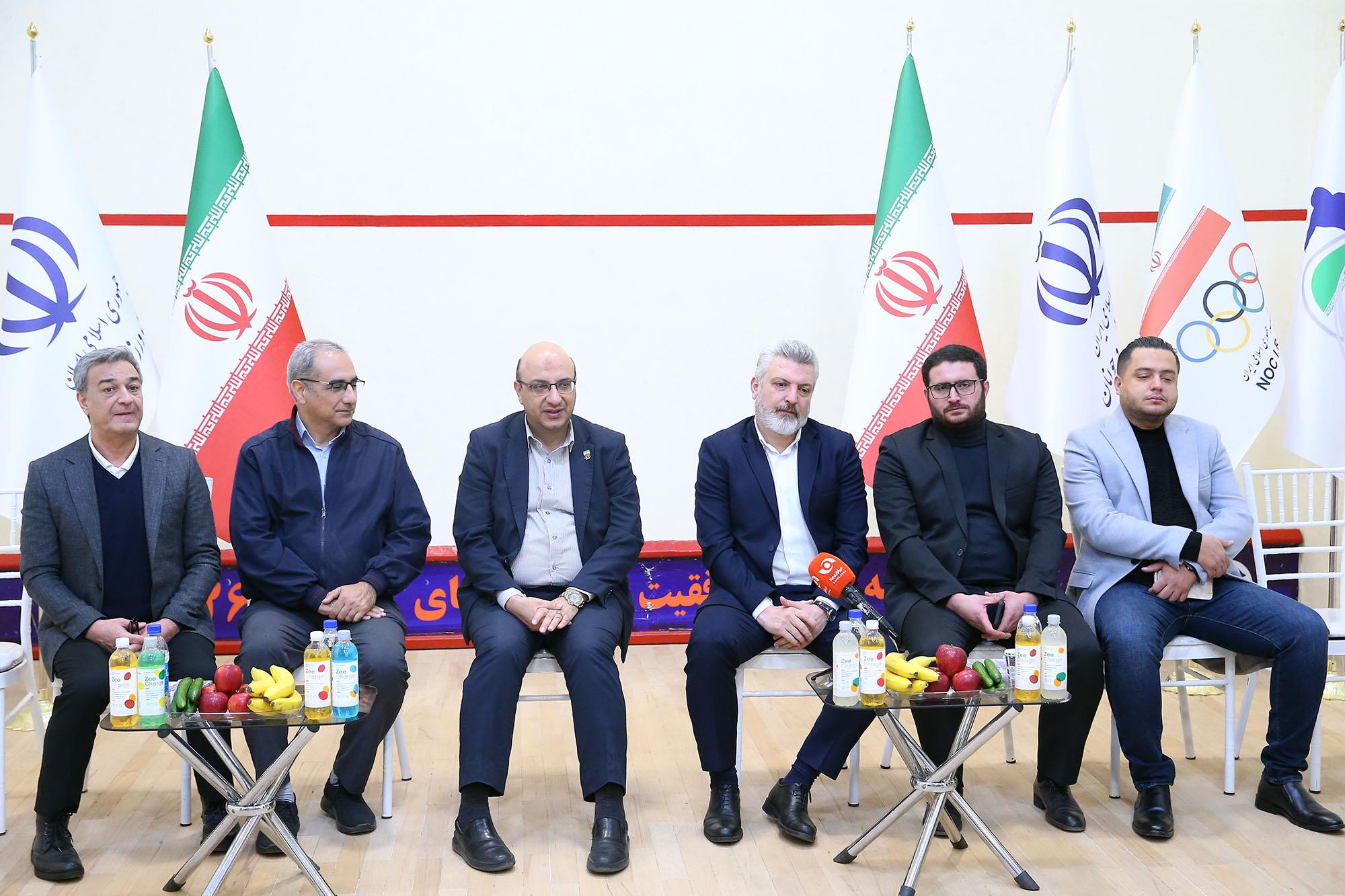 بازدید دبیرکل کمیته ملی المپیک از اردو اسکواش 17