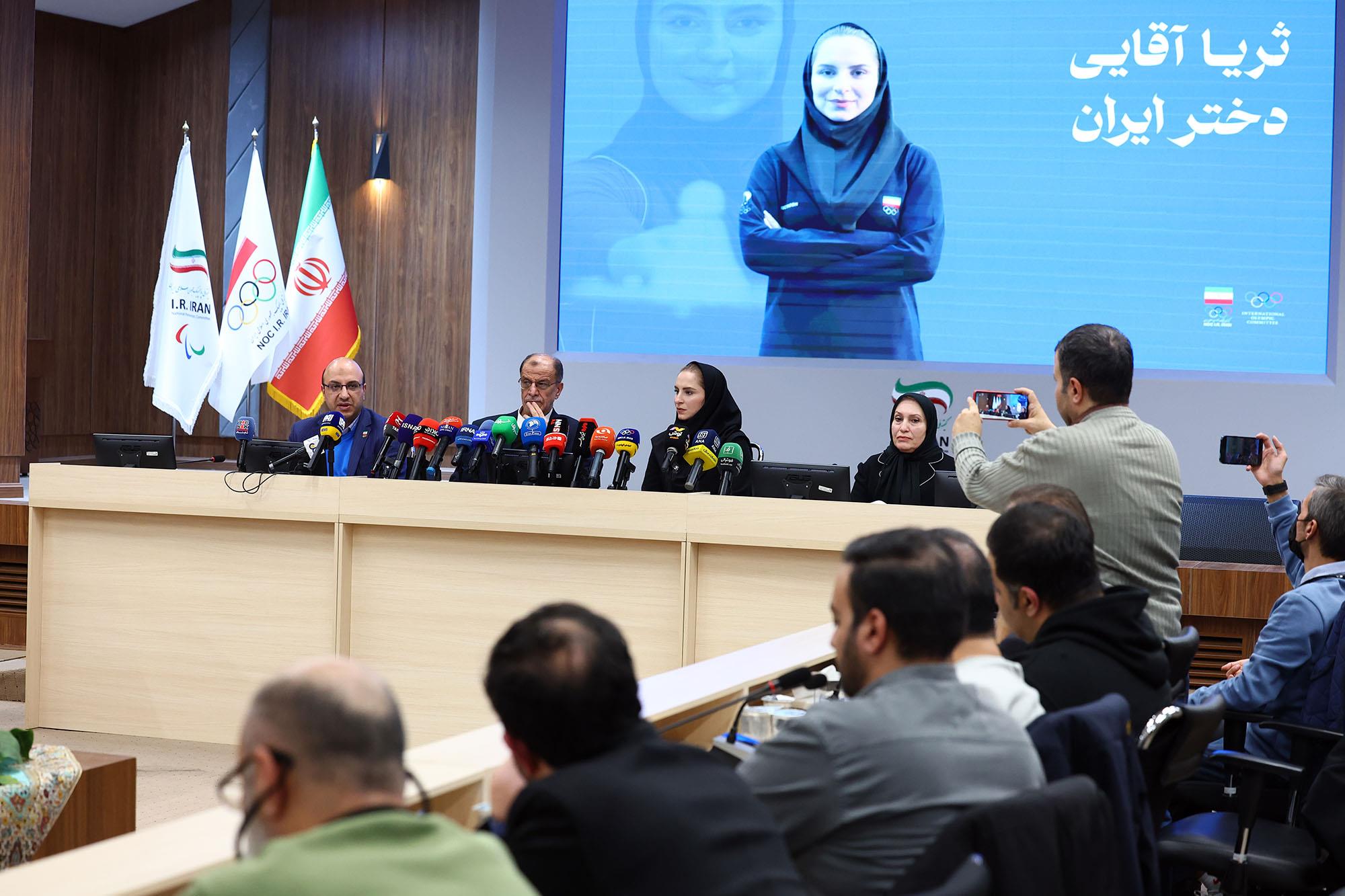 کنفرانس مطبوعاتی عضویت ثریا آقایی در کمیته بین المللی المپیک 3