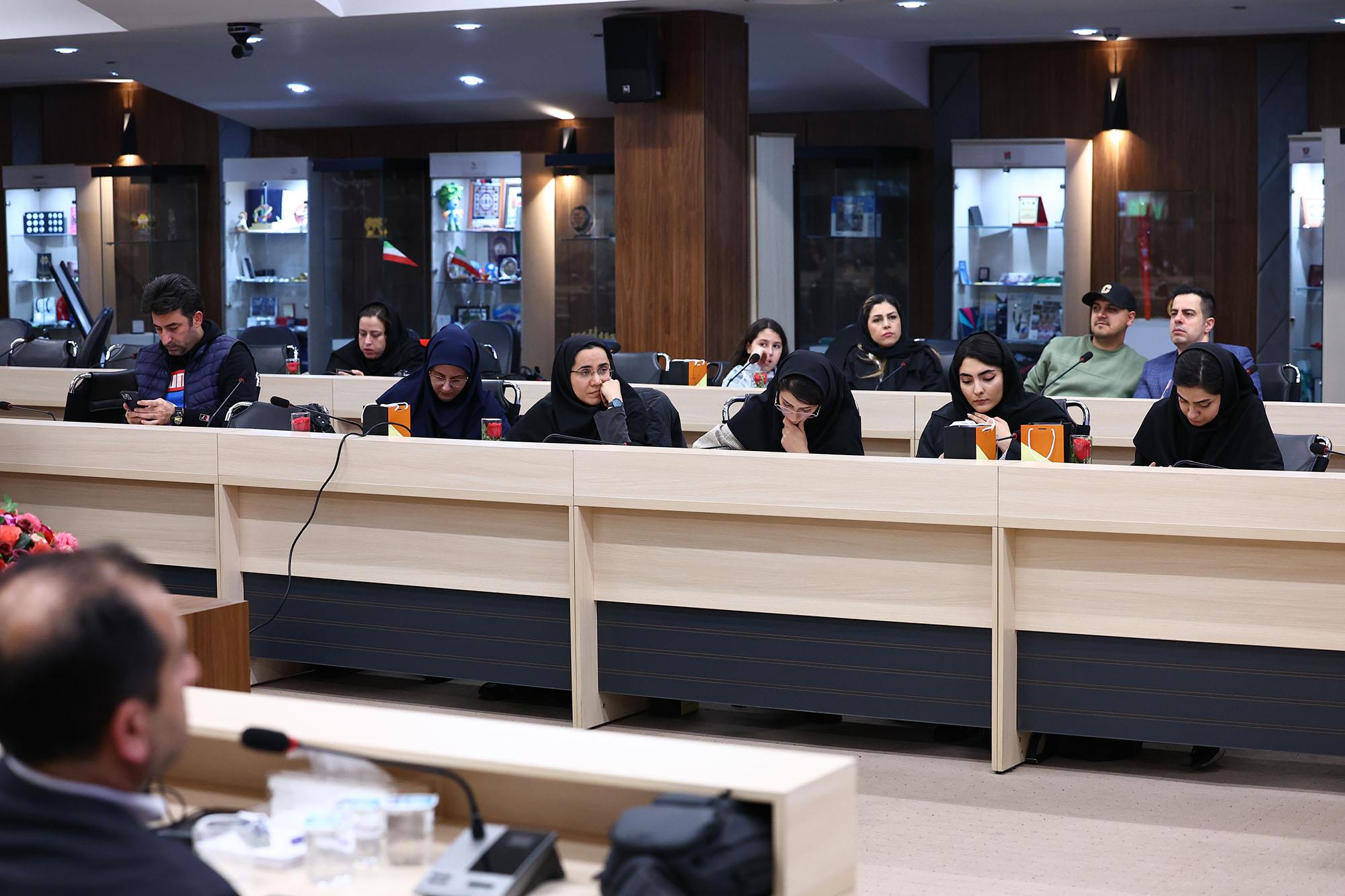 کنفرانس مطبوعاتی عضویت ثریا آقایی در کمیته بین المللی المپیک 5