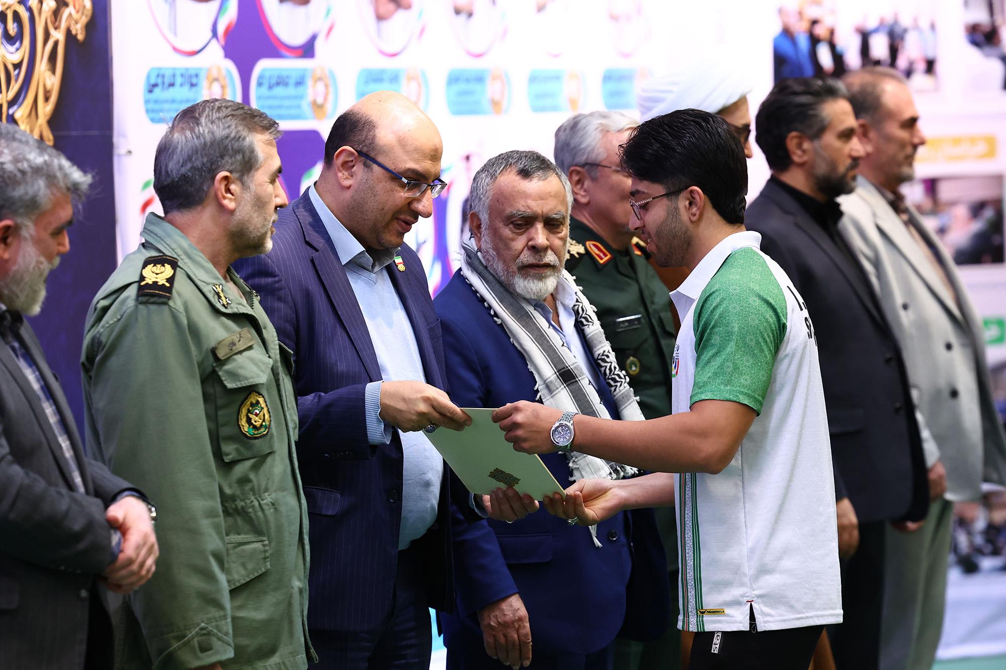 مراسم تقدیر از مدال آوران تیراندازی کشور 1