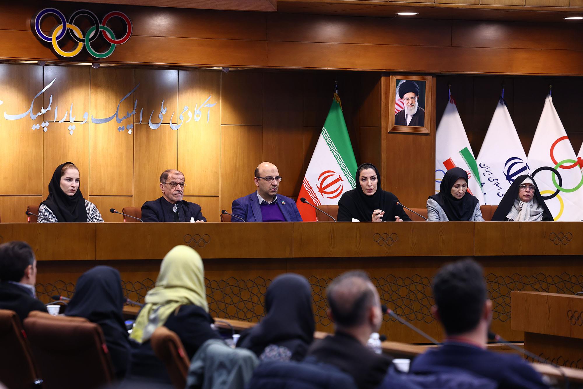 نخستین جلسه تخصصی مربیان تیم های ملی 23