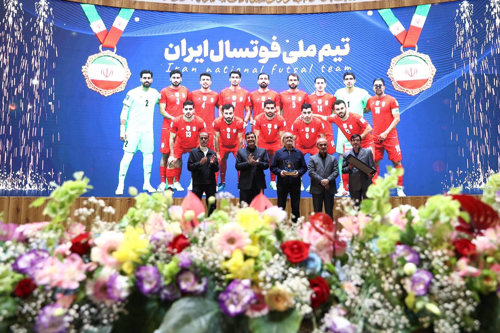 مراسم قهرمان ایران 6