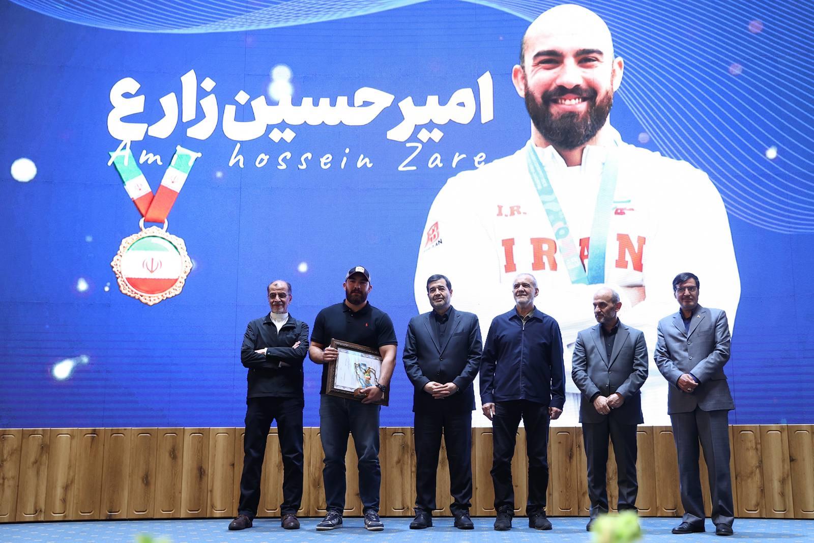 مراسم قهرمان ایران 40