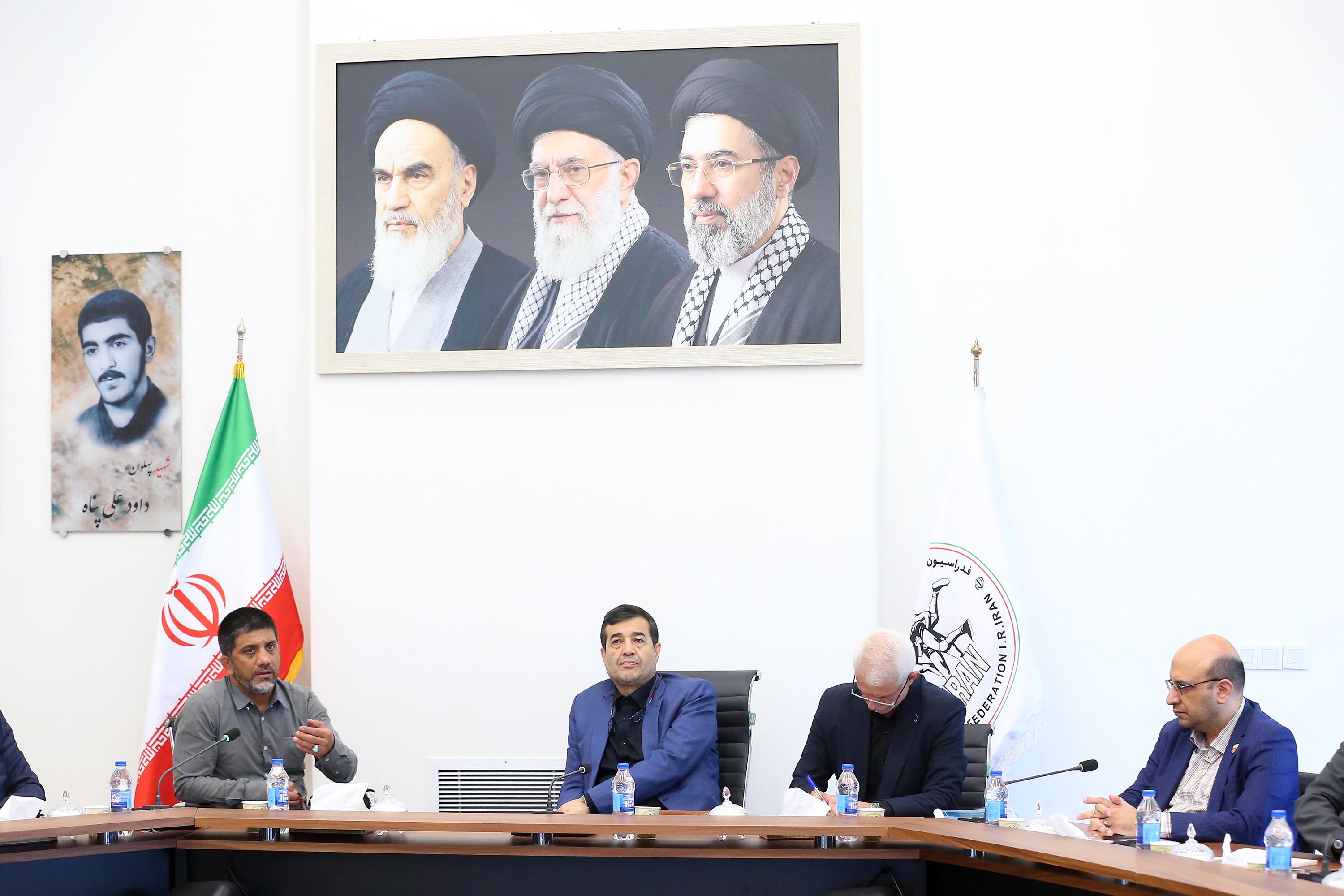 بازدید دبیرکل کمیته ملی المپیک از اردو والیبال و کشتی 5
